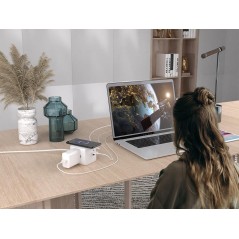 MicroConnect Power Cube with Wireless